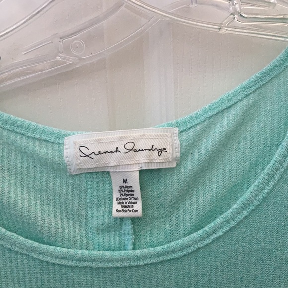 FINAL MARKDOWN French laundry top medium - Picture 3 of 4